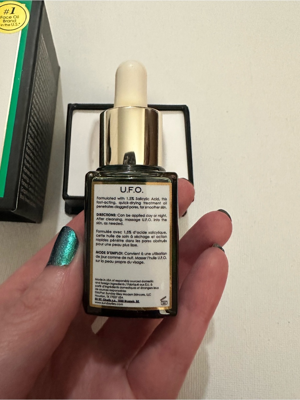 Sunday Riley U.F.O. Ultra-Clarifying Face Oil Salicylic BHA Treatment 15mL Mini - Picture 4 of 9